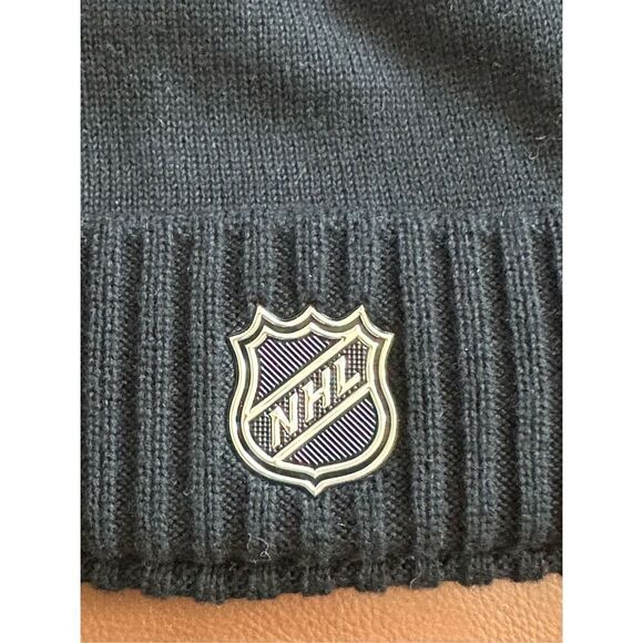 NHL Golden Knights Beanie - Picture 3 of 4